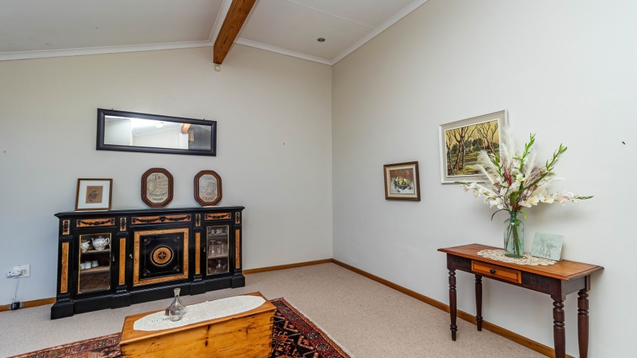 4 Bedroom Property for Sale in Tergniet Western Cape